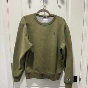 Champion Men's Classic Green Crewneck Sweater Medium